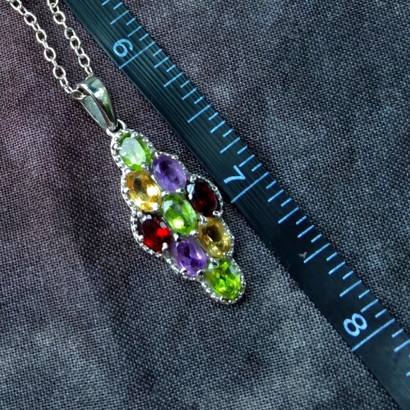 Diamond shaped multi gemstone pendant / necklace in stainless steel - Picture 3 of 5